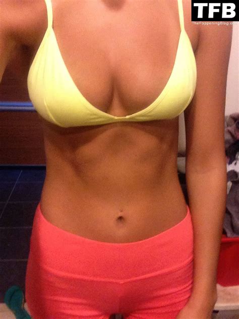 Домашние селфи Chantel Jeffries: humus — LiveJournal