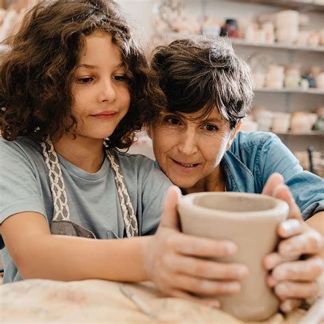 keramicka dilna pro verejnost mh dum deti  mladeze na vystavisti