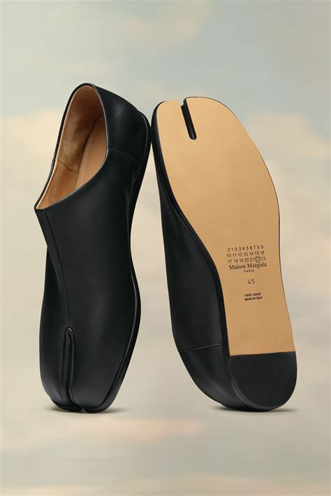 Tabi Leather Slip-On Shoes Nutmeg | Maison Margiela