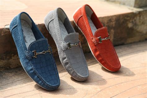 photo footwear