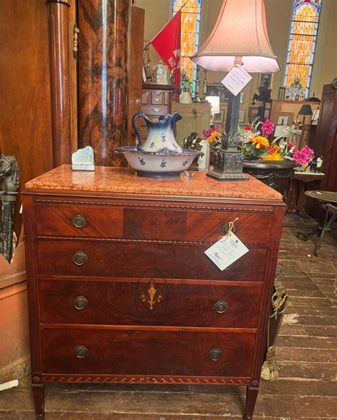 Heritage Antiques - We sell Fine Antiques & Furnishings in Lexington