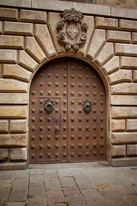 arched door  stock photo public domain pictures