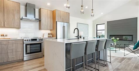 Kylie Yovich Interior + Renovations Services