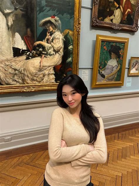 Profil Livy Renata, Gamers dan Selebgram Terkenal di Indonesia dengan