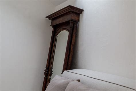 Антикварный магазин в Москве ♦ Купить антиквариат в магазине MyDecorRoom