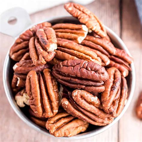 pecan nut