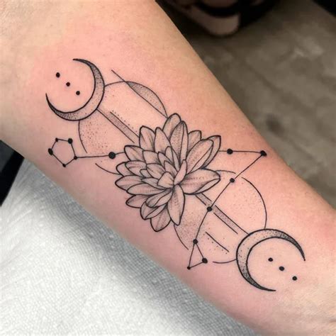 102 Attractive Water Lily Tattoo Ideas With Meaning!