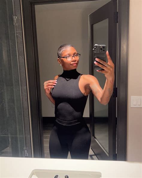 Agnes Rose (@a.rosetrucker) • Instagram photos and videos