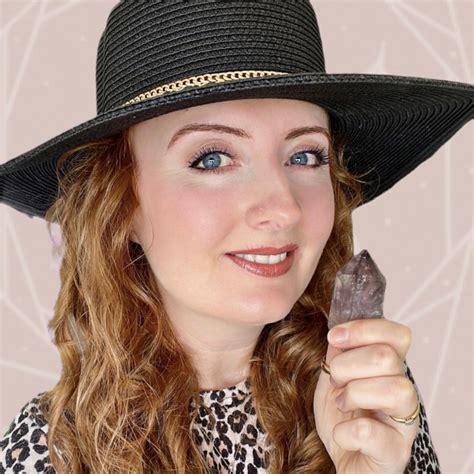 Psychic Readings With... - Psychic Readings With Elayne