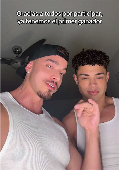 Poyato (@poyatoreal) - Urlebird