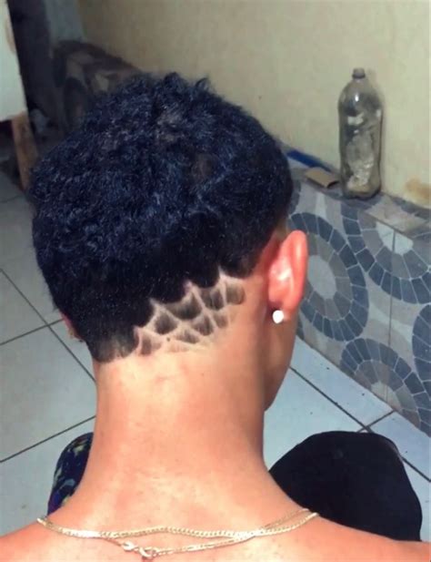 Como Fazer Teia De Aranha No Cabelo - Risquinho da teia de aranha no cabelo 🕸 | Cabelo, Listras para cabelo ...