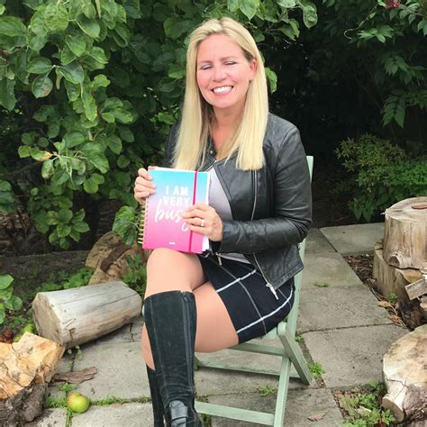 Lucy Masters (@foxygeekgirl) - Urlebird