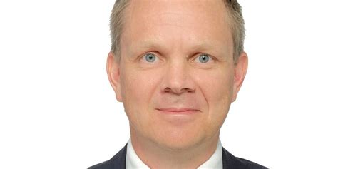 ap moller holding taps blackstone   executive tradewinds