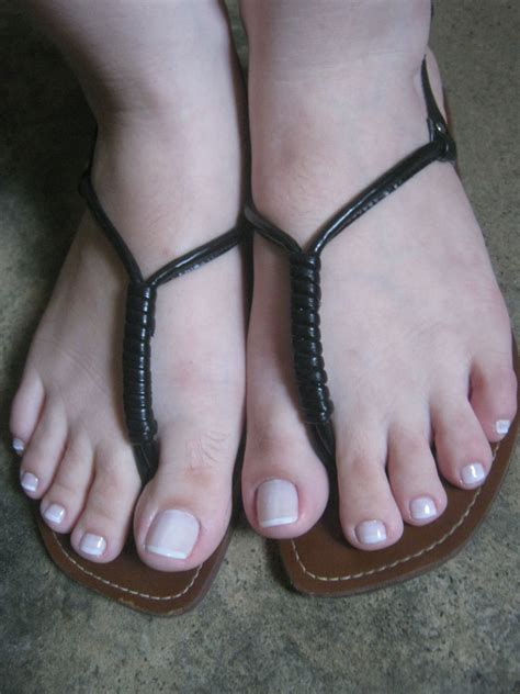 BEAUTIFUL AND CUTE FEET: The best feet colombian- Lo mejor de colombia