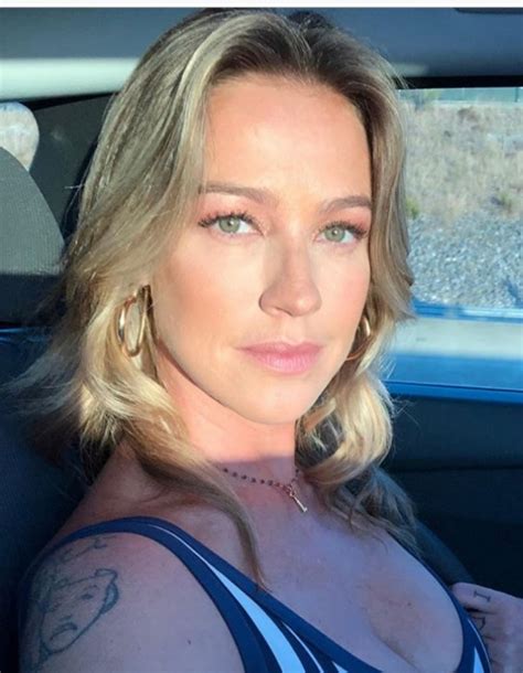 Luana Piovani frequenta bordel em Portugal: 'Sou apaixonada' MH