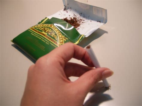 まずは巻いてとりあえずは吸ってみよう～手巻き煙草の巻き方～ | tobacco＆goods KEMKAM