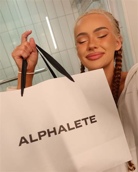 Bailey Stewart | First shoot with @alphalete with code BAILEY back🥹💗