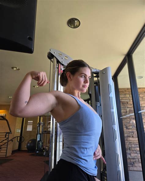 Hayley (@hayfit4) • Instagram photos and videos