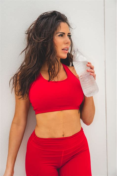 Rachel Joy—Fitness Coach, Model, Entrepreneur