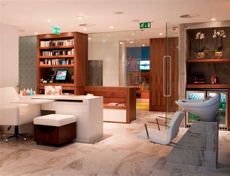 No1 Lounges, Heathrow Terminal 3 at London Heathrow Airport | Amex GB