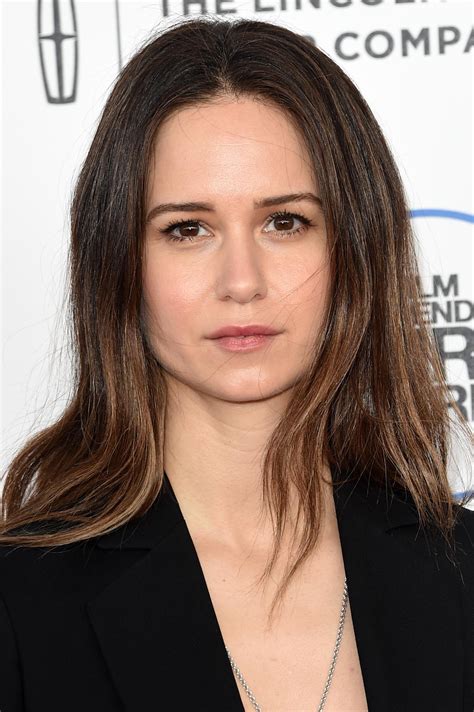 Katherine Waterston Set For ‘Fantastic Beasts’ Opposite Eddie Redmayne