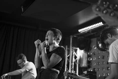 FEATURE: PERFECT PUSSY | ANALOG DEGRADATION