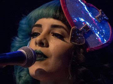 Melanie Martinez Net Worth (2021), Height, Age, Bio, Dead?