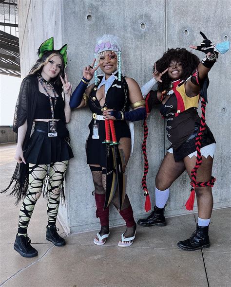 Otro cosplay de la bella modelo e influencer sunnyrayxo - ColorMusic
