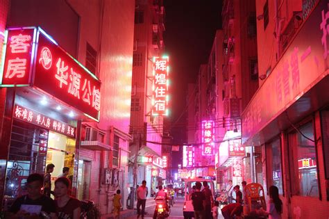 Life as a Child of a Chinese Sex Worker | The World of Chinese