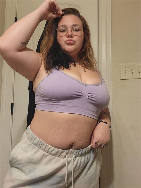 ONLYFANS $5 monthly subscription. Hot BBW MILF. GIRL ON GIRL CONTENT