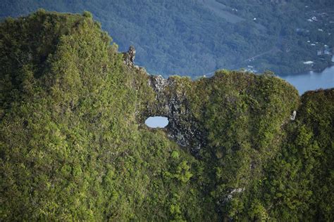 Combo cruise and hike for a day in Moorea | Manawa