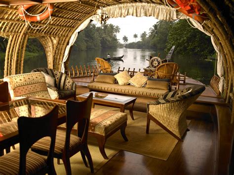 Alleppey Houseboat : r/IncredibleIndia