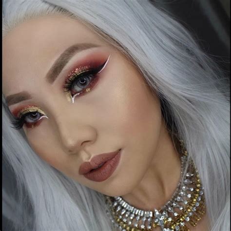 Accessories | Storm Silver Grey 26 Curly Lace Front Wig Nwt | Poshmark
