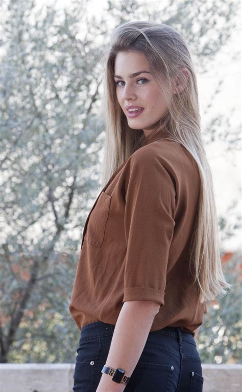 Vanessa Hessler Pictures