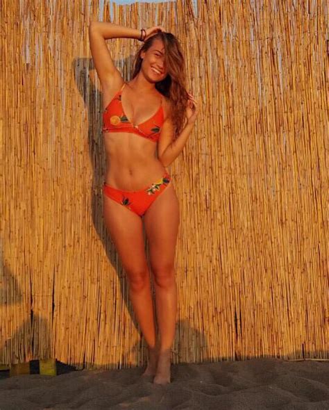 Tiana Upcheva : The Ark : r/ScifiBabes