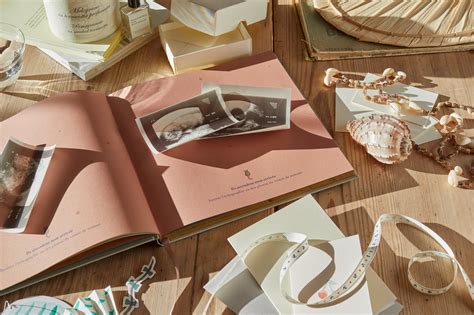 Petits Souvenirs - mes premières années - souvenirs et petits trésors - beige book ...