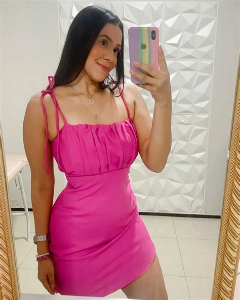 Renata Santos 💎 (@renatasantossv) • Instagram photos and videos