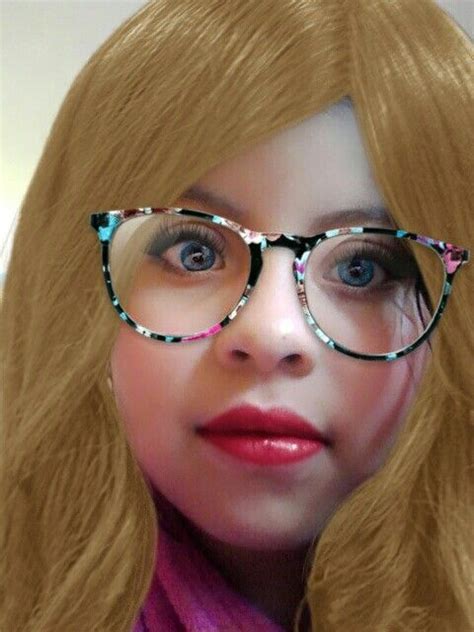 Soy ermosa😘😘😘💜💜