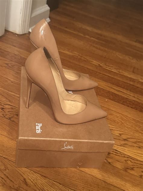 Christian Louboutin So Kate Heel - Nude - Gem