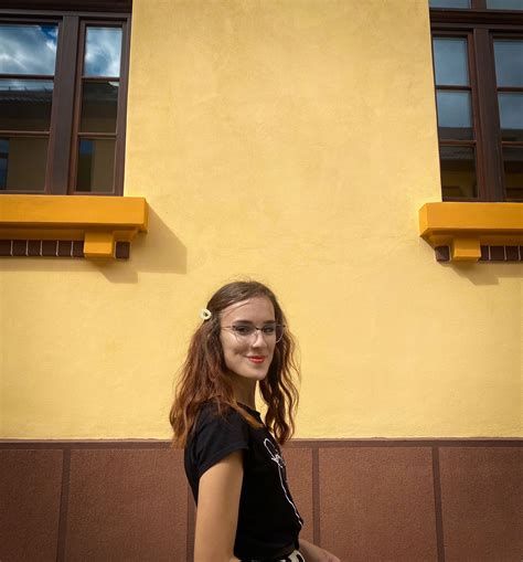 Bianca-Alexandra Crucilă - For Life - Împreună dăm viață învățării