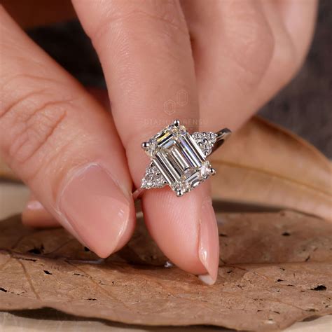 emerald cut 8 carat lab grown 12