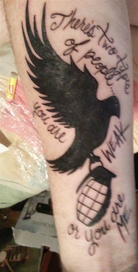 Tattoo I got back in 2015. : r/HollywoodUndead