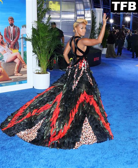 Janelle Monae Displays Her Sexy Tits at the “Glass Onion: A Knives Out