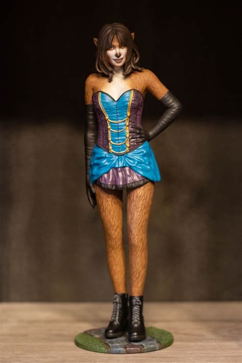 Rosalee Calvert Figurine Fuchsbau Figure TV Series Grimm Statue - Etsy