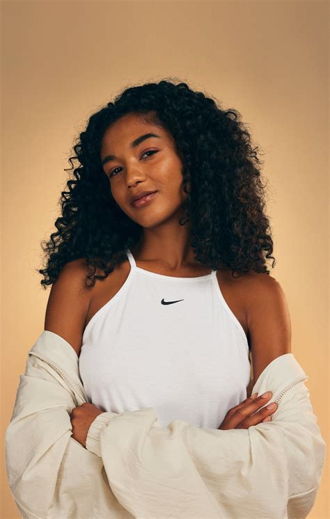 nike shoes apparel  accessories foot locker