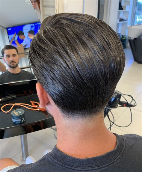 Trending Cowboy Haircut Styles for Men: A Styling Guide 4