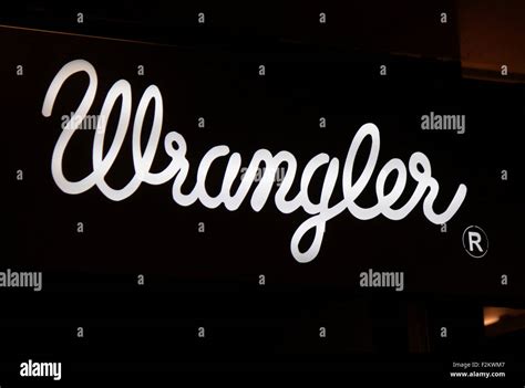 Wrangler logo hi-res stock photography and images - Alamy