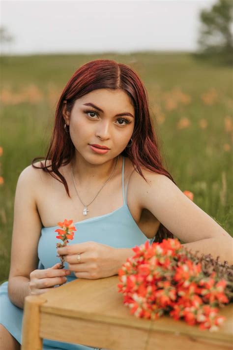 Meet Macey Alexander – CanvasRebel Magazine