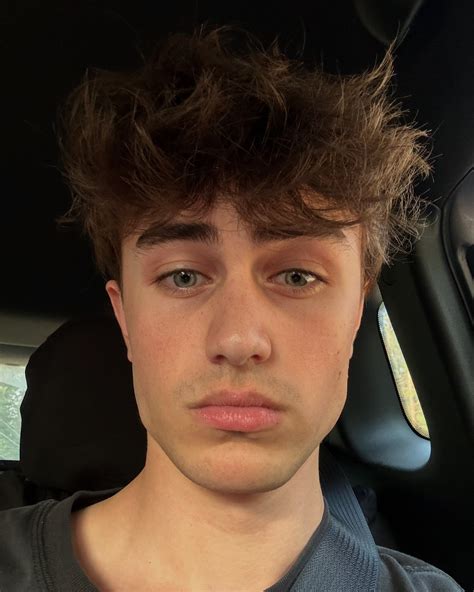 Xander Simpson (@xander__sim) • Instagram photos and videos
