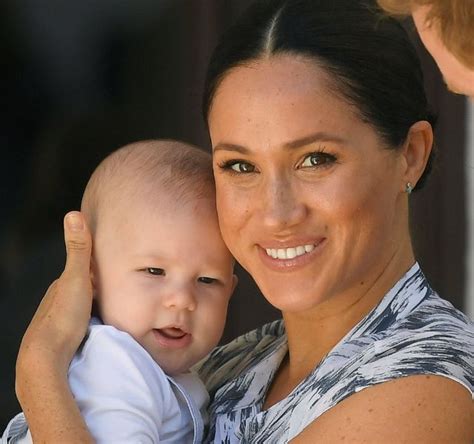 Meghan's Mole on Twitter: A Royal Conspiracy? - mp69k6h
